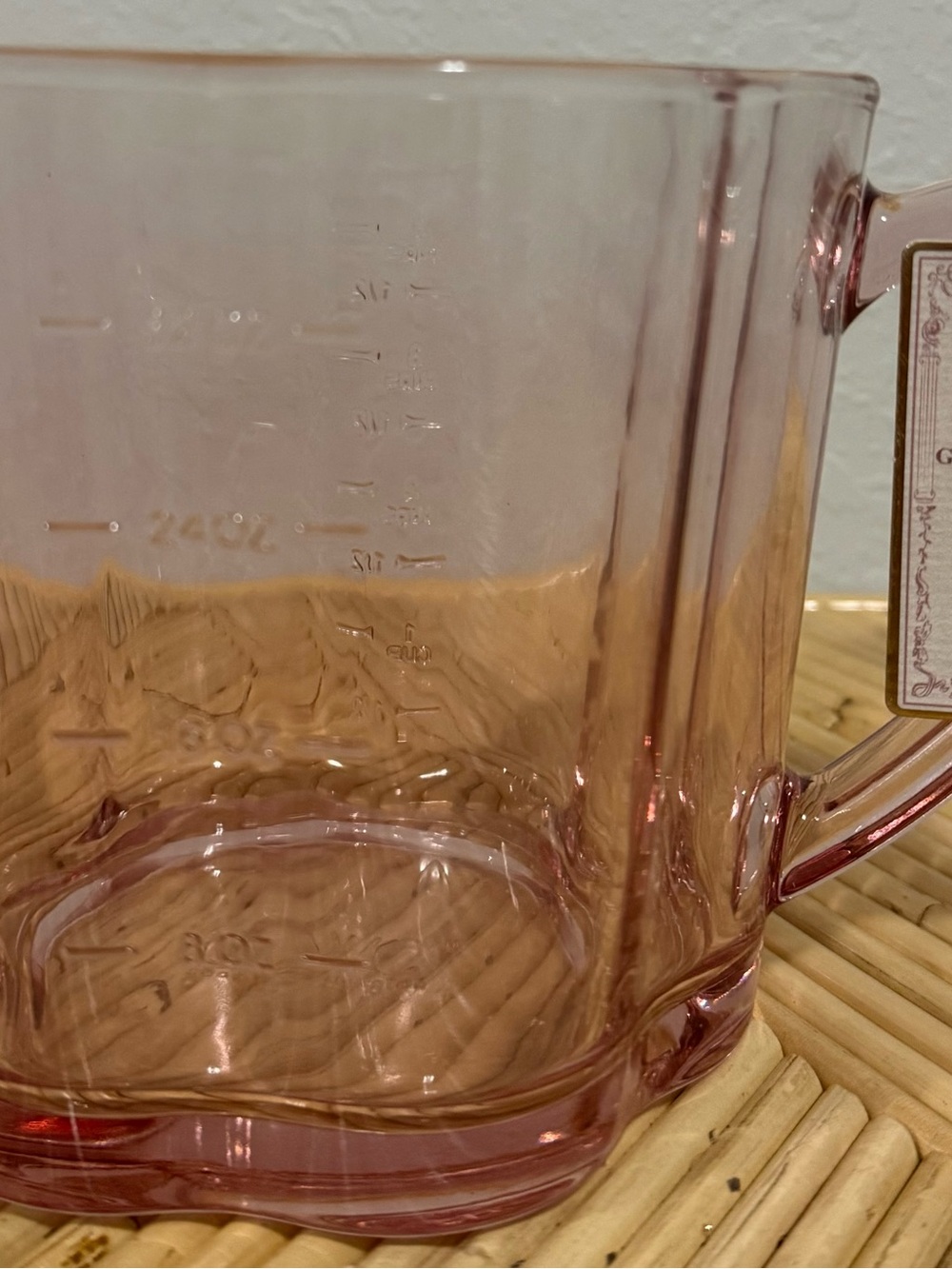 NWT - CWC Chef’s Table Liquid Measuring Cup in Light Pink 32oz 1000ml